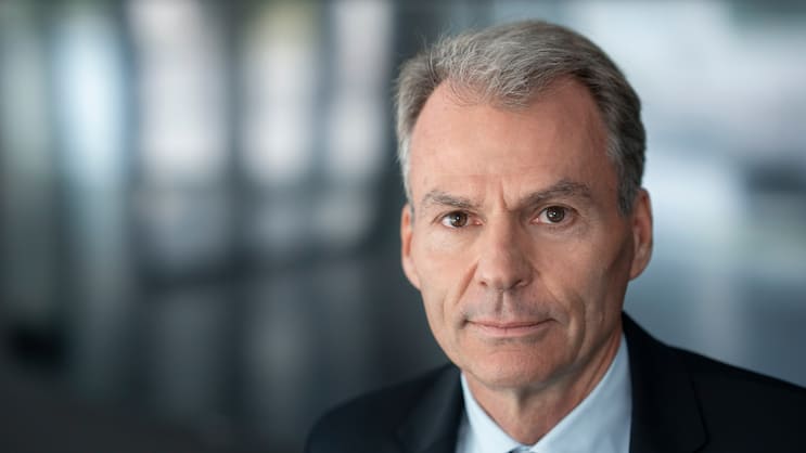 Munich Re-Vorstandsmitglied Thomas Blunck zu einem Jahr mit geringen Schäden durch tropische Wirbelstürme: «Wir dürfen uns nichts vormachen: Das war Zufall. Das Risiko bleibt und wird nicht kleiner, im Gegenteil.»