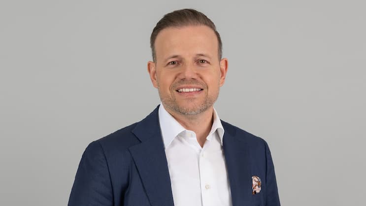 Pierangelo Campopiano folgt bei Axa Schweiz als Vertriebschef auf Patric Deflorin.