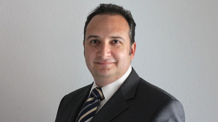 VIB-Präsident Tolga Ece: «Es können in seltensten Fällen Versicherungsprodukte ab Stange eingekauft werden.»