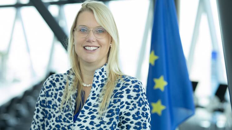 Petra Hielkema, Chefin der EU-Versicherungsaufsicht Eiopa, fordert für die Behörde angesichts der zunehmenden Digitalisierung in der Branche mehr Durchgriffsmöglichkeiten.