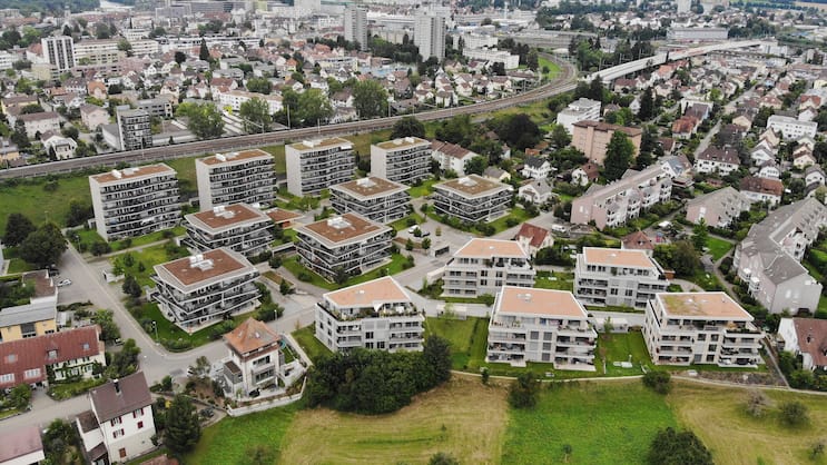 Pour l'instant, la décision de l'Office fédéral du logement ne change rien pour les locataires et les bailleurs.