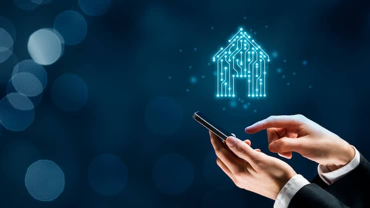 In den Bereichen Gebäude- und Motorfahrzeugversicherungen hat das «Internet of Things» Einzug gehalten – aber die Erstversicherer bleiben noch zögerlich bei der Nutzung von IoT-Lösungen im Privatkundengeschäft.