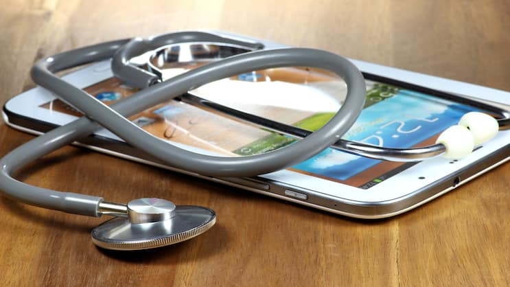 Krankenversicherungen setzen immer stärker auf die Karte Digitalisierung.
