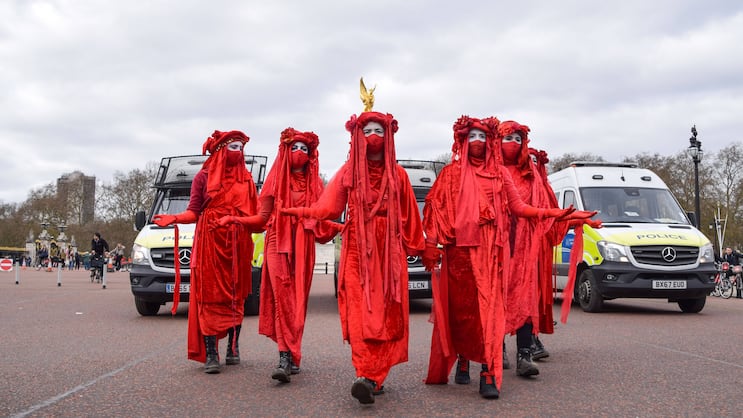 Aktivisten der Extinction Rebellion in London: Versicherungen als «Klimakriminelle».