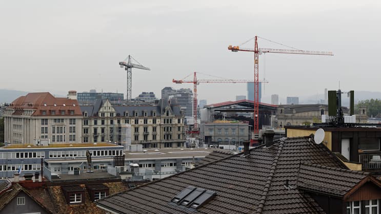 Was löst das Wohnungsproblem? Zum Beispiel Verdichtung bestehender Bauzonen im Agglomerationen wie Zürich. Auf begrenztem Raum können so mehr Wohnungen entstehen.