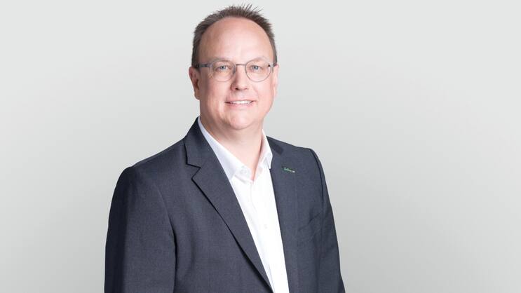 Südvers stösst das KMU-Portfolio der Assicura AG an die Verso Versicherungstreuhand AG ab: Florian Karle, Geschäftsführender Gesellschafter Südvers.