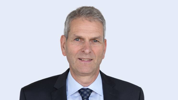Uwe Carl, Leiter des Product Centers Credit & Surety bei SwissRe, plädiert beim Upskilling für einen Mix aus interner und externer Weiterbildung.