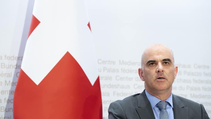 «Bleiben Sie zuhause»: Der damalige Gesundheitsminister Alain Berset am 16. März 2020 bei der Ankündigung des landesweiten Lockdown.