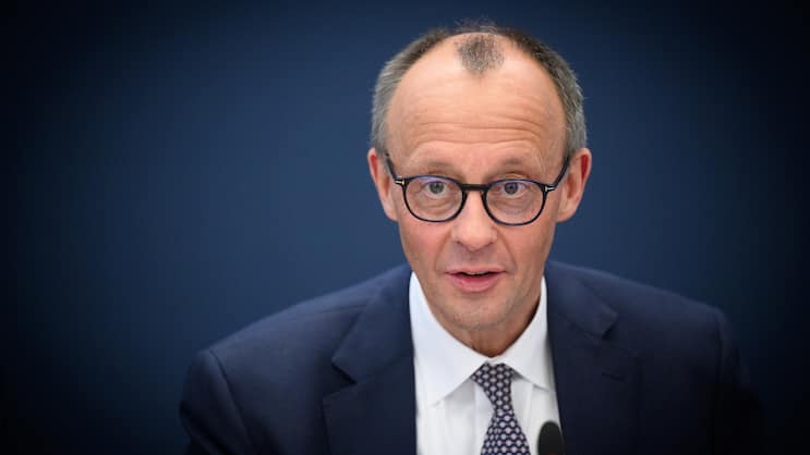 Friedrich Merz: «Ich habe da persönlich Sympathie für eine Pflegepflichtversicherung, aber das muss man in der Koalition diskutieren.»