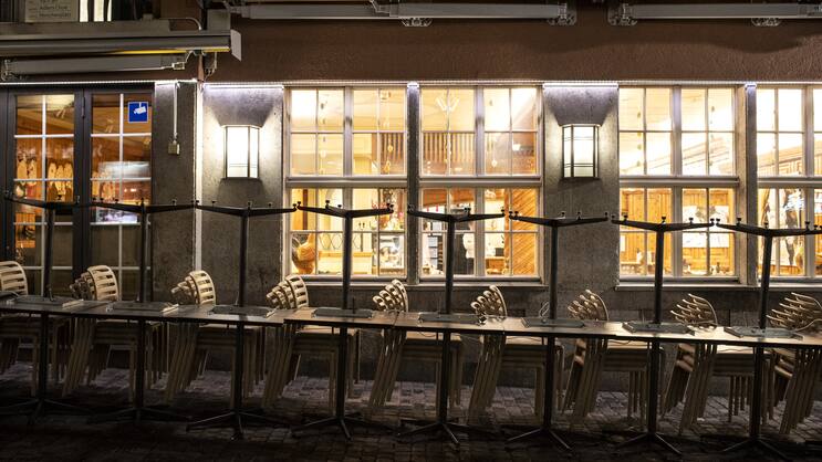 Laden Restaurant Lockdown