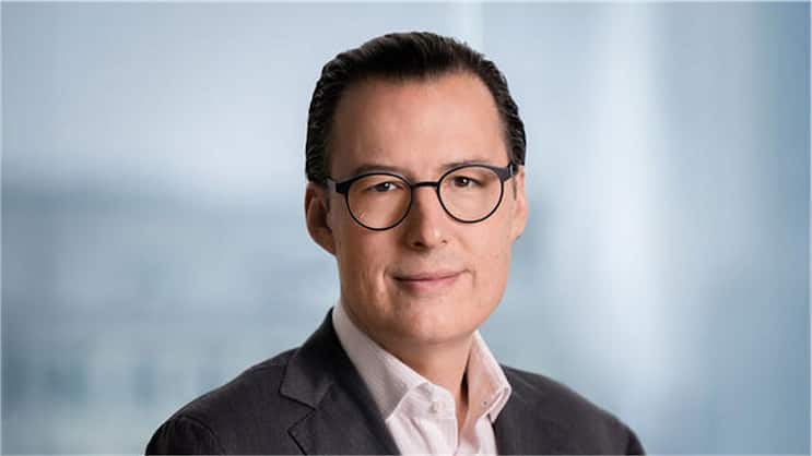 Philipp Rüede verfügt über mehr als zwei Jahrzehnte Erfahrung im Bank- und Rückversicherungsgeschäft.