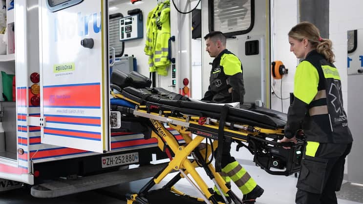 Services d'urgence de la ville de Zurich.