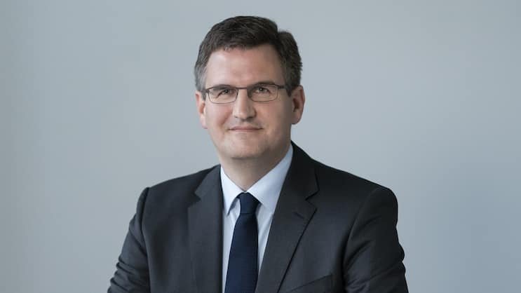 Stefan Golling, membre du conseil d'administration de Munich Re, estime pour sa part que les assureurs devraient se concentrer davantage sur la prévention.