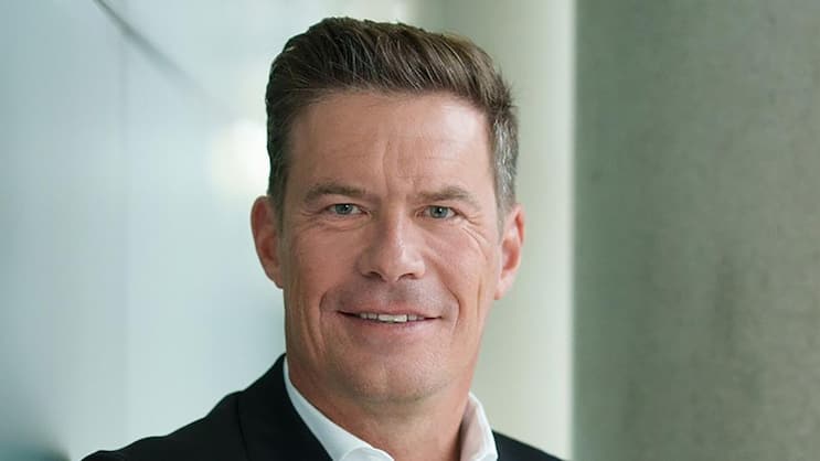 «Bei jedem kleinen Schaden wird der Scheinwerfer weggeschmissen und durch einen neuen ersetzt»: Frank Sommerfeld, Vorstandsvorsitzender der Allianz Versicherungs-AG.