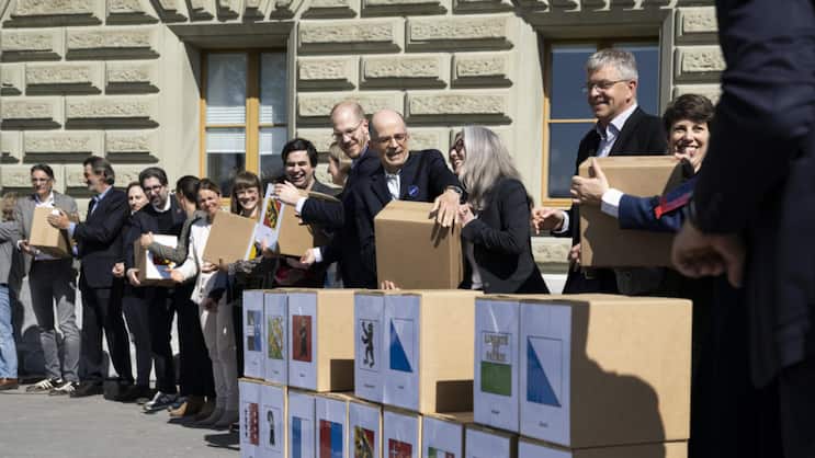 Einreichung der Finanzplatz-Initiative am Donnerstag beim Bundeshaus.
