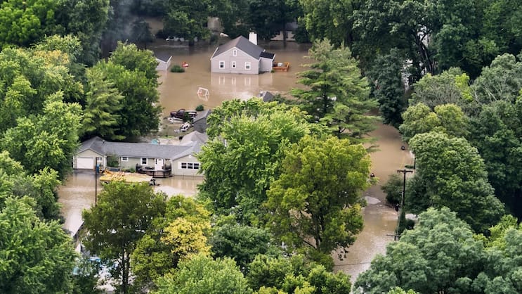Überflutungen im nördlichen Indianapolis im US-Bundesstaat Indiana.