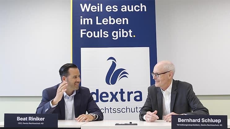 Blicken zuversichtlich in die Zukunft: Dextra-VRP Bernhard Schluep (r.) und CEO Beat Riniker.