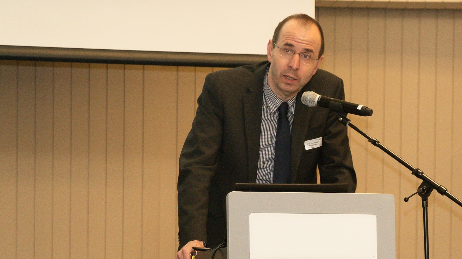 Tobias Straumann, Wirtschaftshistoriker und Professor