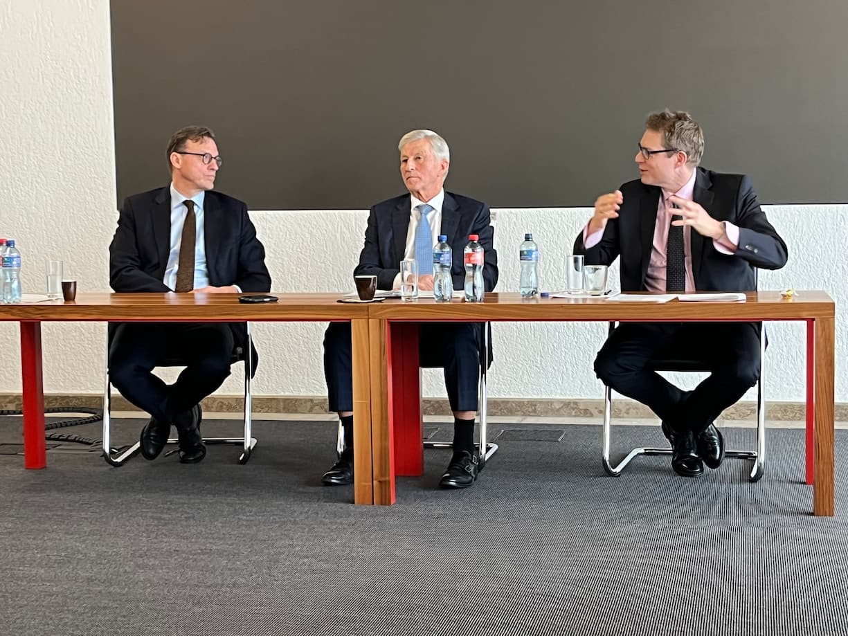 Medienkonferenz der Swiss Life mit Patrick Frost, Rolf Dörig und Matthias Aellig (von links).